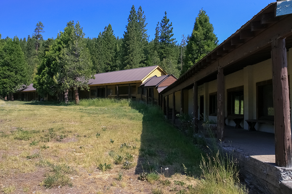 06-27 - 01.JPG - Lassen Volcanic National Park, CA